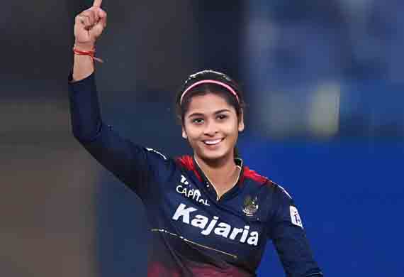Shreyanka Rajesh Patil: Emerging Player Wins Purple Cap